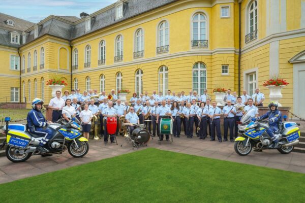 Polizeimusikkorps Karlsruhe Foto Jürgen Schurr
